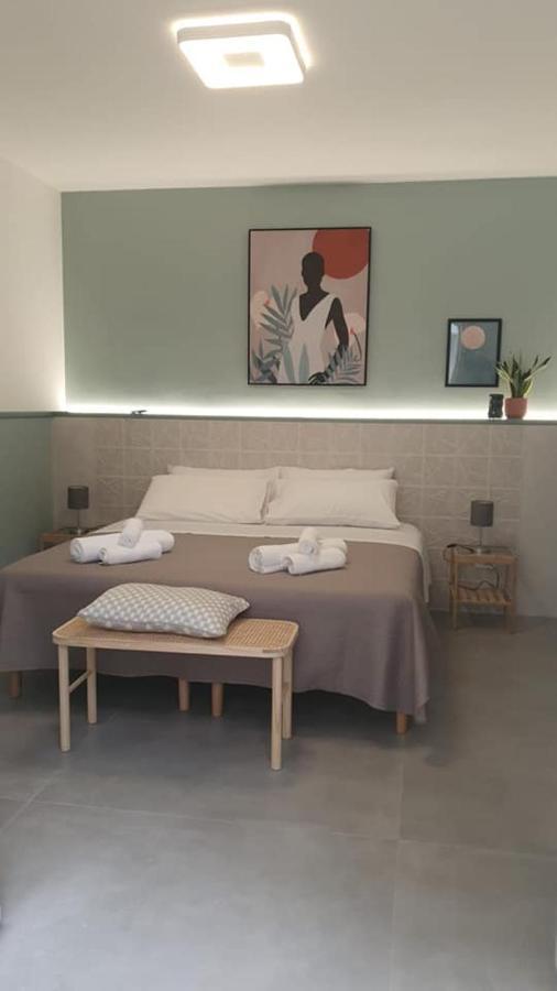 Casa Di Monique 1 Apartment Bari Bagian luar foto