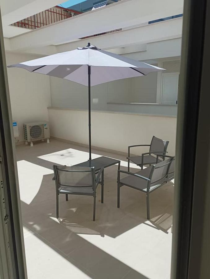 Casa Di Monique 1 Apartment Bari Bagian luar foto